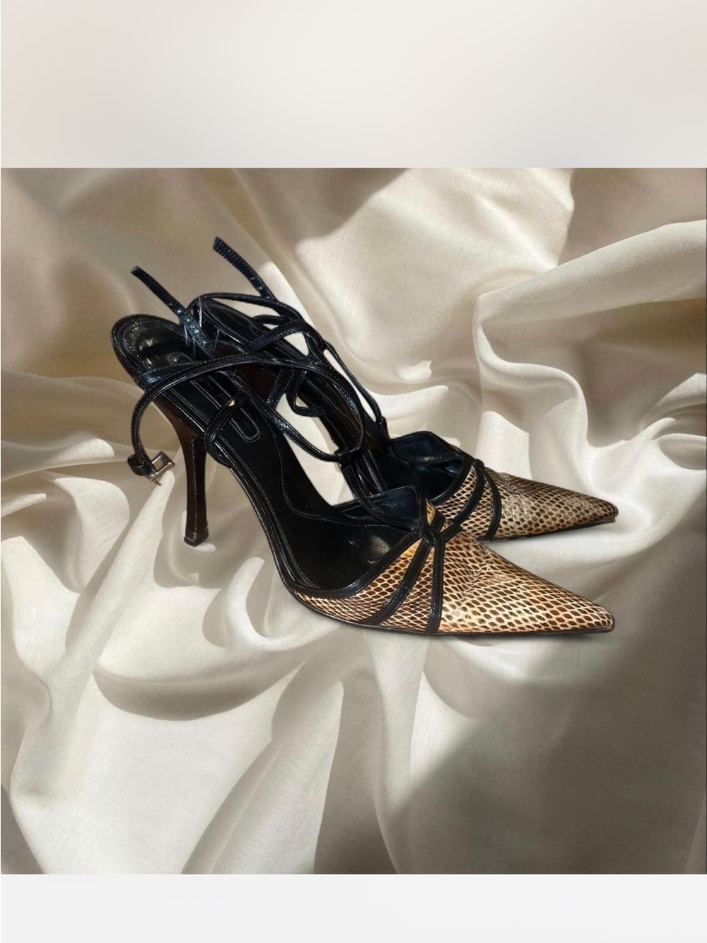 Cesare Paciotti pointed toe python heels - Picture 3 of 7